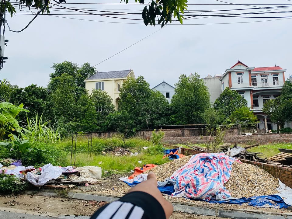 Đất Xóm Gà Đông Anh 102.2m² - Sổ Đỏ Sẵn, Giá 6 Tỷ