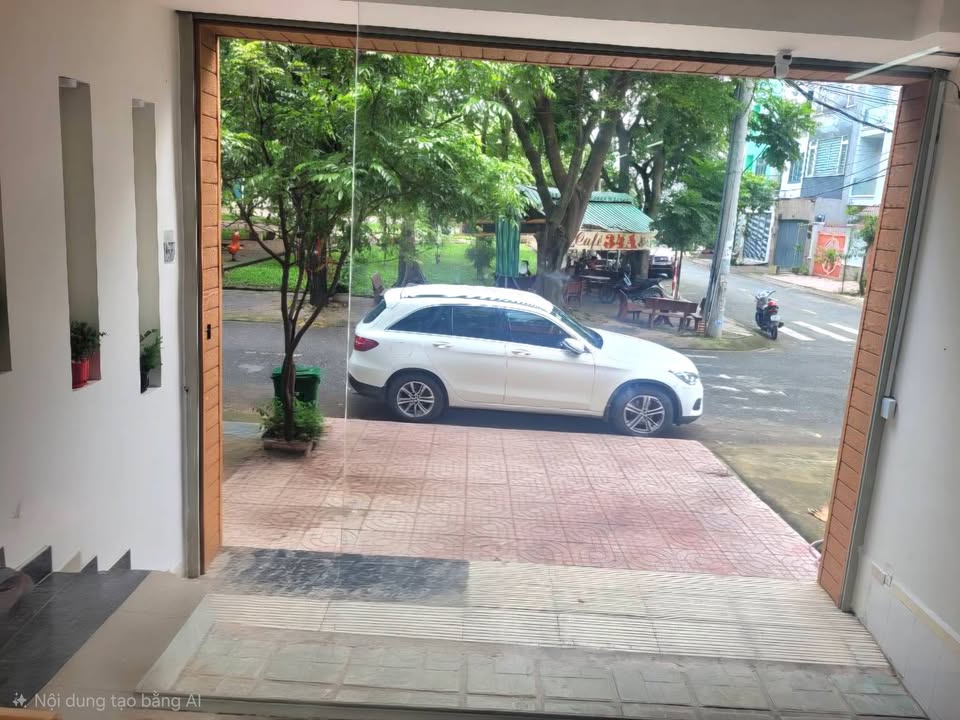 Nhà mặt tiền VP Khu Tên Lửa Bình Tân 100m² 17 tỷ - Ô tô đỗ cửa
