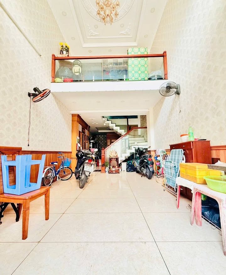 Nhà 5 Tầng Trương Công Định Tân Bình 56m² - 10 Tỷ - Sổ Hồng Vuông Vắn