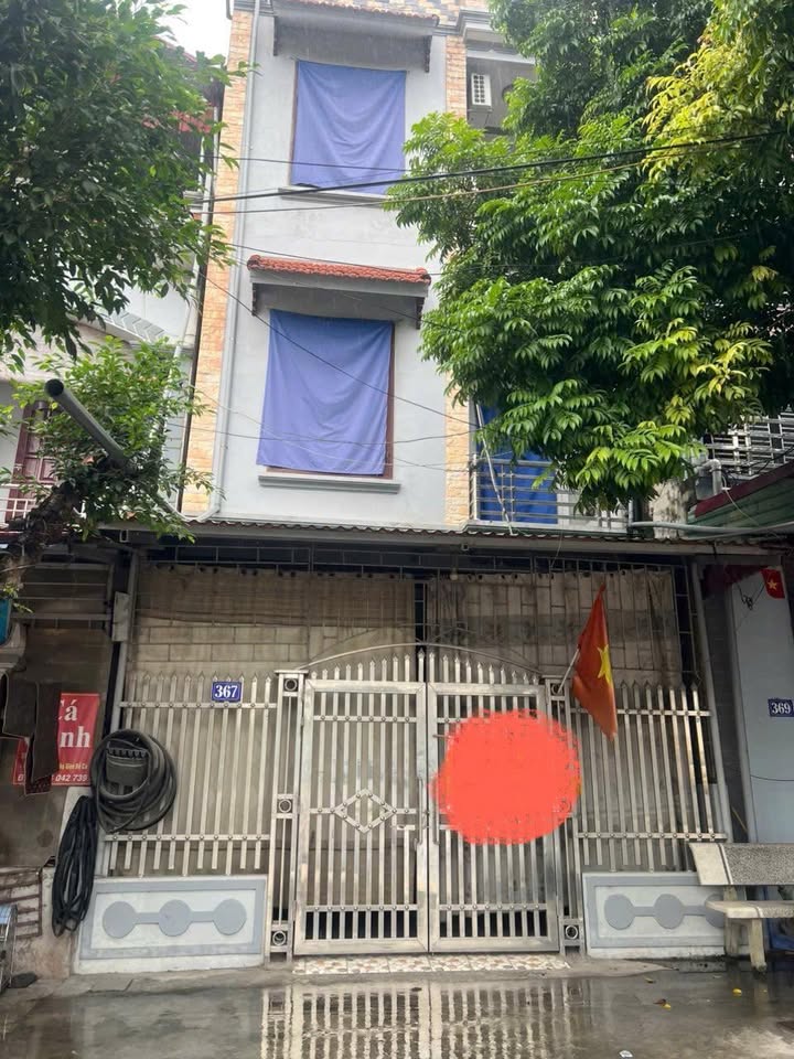 Nhà Phố Đường Hoàng Văn Thụ, Phủ Lý 10 Triệu/Tháng - Mặt Tiền Kinh Doanh!