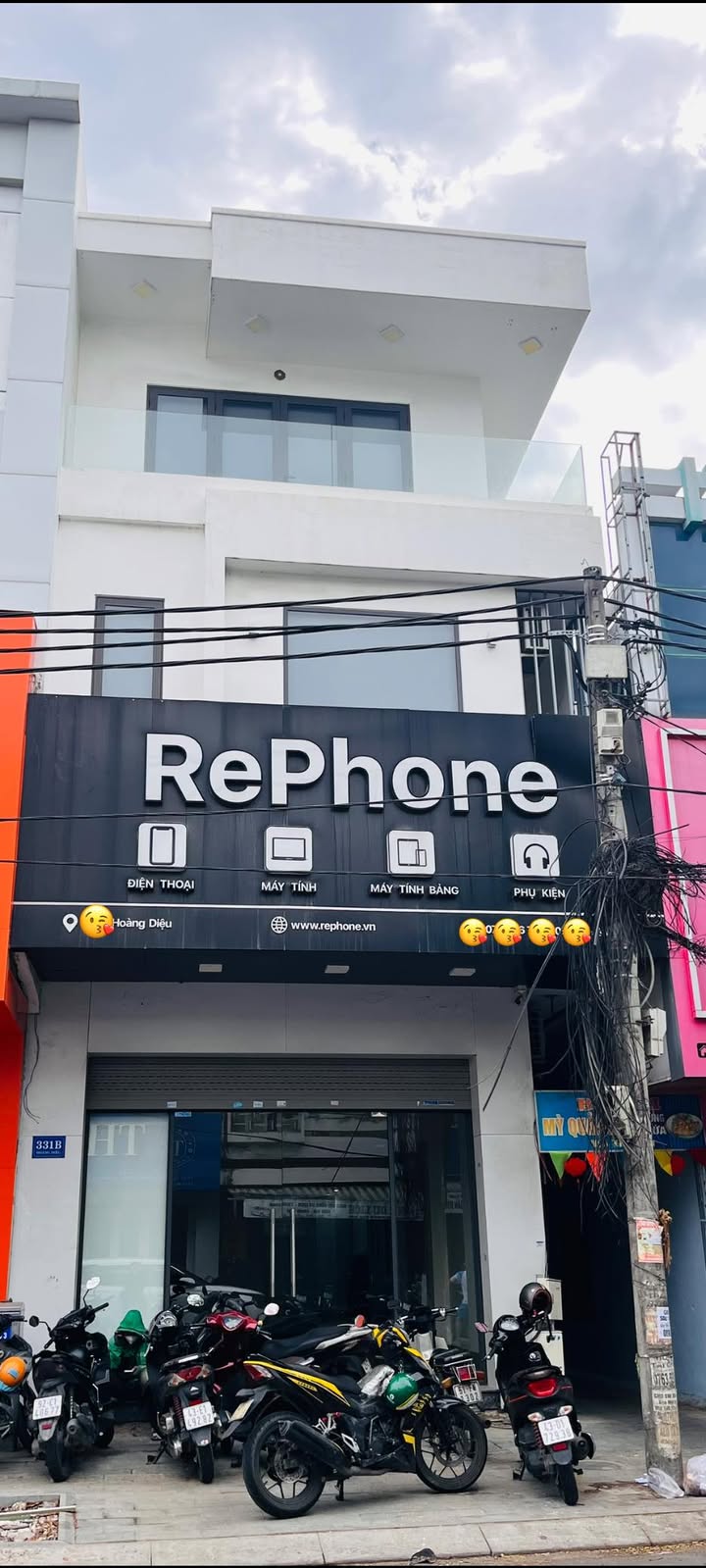 Nhà Phố Hoàng Diệu 100m² - Mặt Tiền Kinh Doanh Đắc Địa, Đà Nẵng!