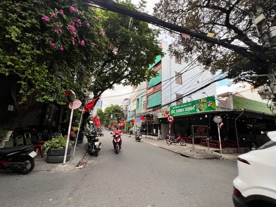 Nhà Góc 2MT Huỳnh Thúc Kháng, Hải Châu - 142.5m² Kinh Doanh Đắc Địa