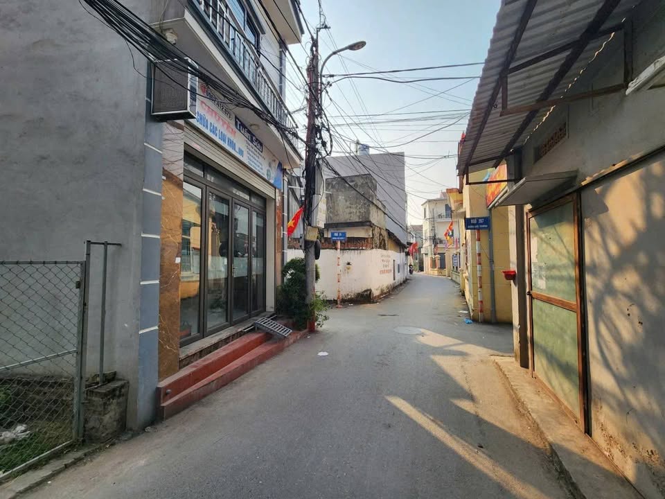 Mặt Tiền Kinh Doanh 64m² Đức Thượng - Ô Tô Đỗ Cửa, Giá Tốt