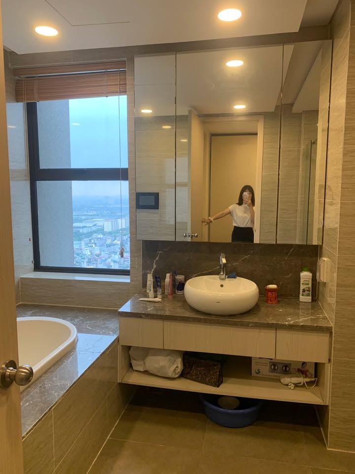 Bán gấp căn hộ Dolphin Plaza Trần Bình 164m² - 3PN, Sổ đỏ chính chủ