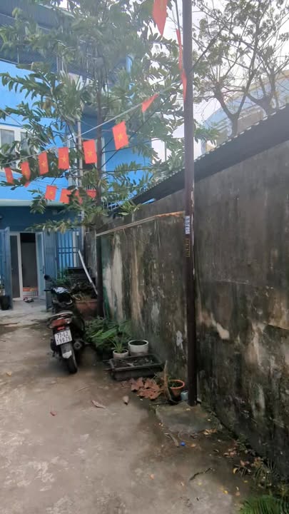 Cho thuê nhà 3 tầng 150m² kiệt ô tô Hoàng Thúc Trâm, Đà Nẵng - Sẵn nội thất