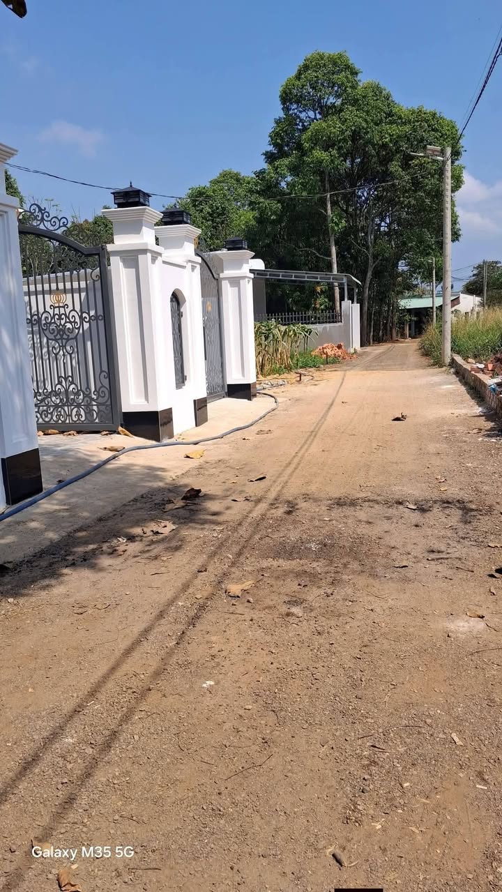 Nhà Thổ Cư Hưng Lộc, Đồng Nai 132.5m² - Sổ Hồng Sẵn Sàng