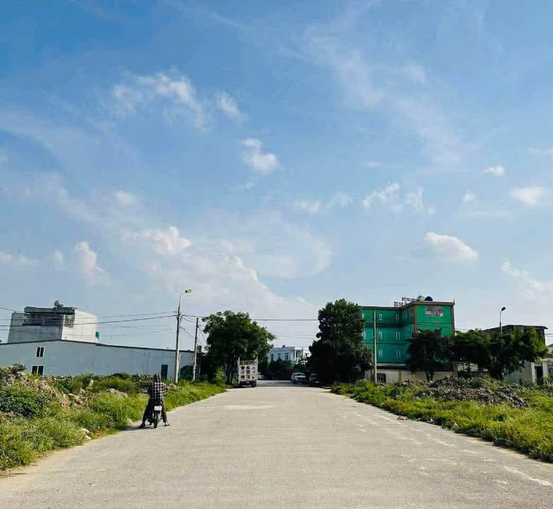 Đất nền Quảng Đông, Thanh Hóa 100m² chỉ 1 tỷ - Sổ đỏ chính chủ!