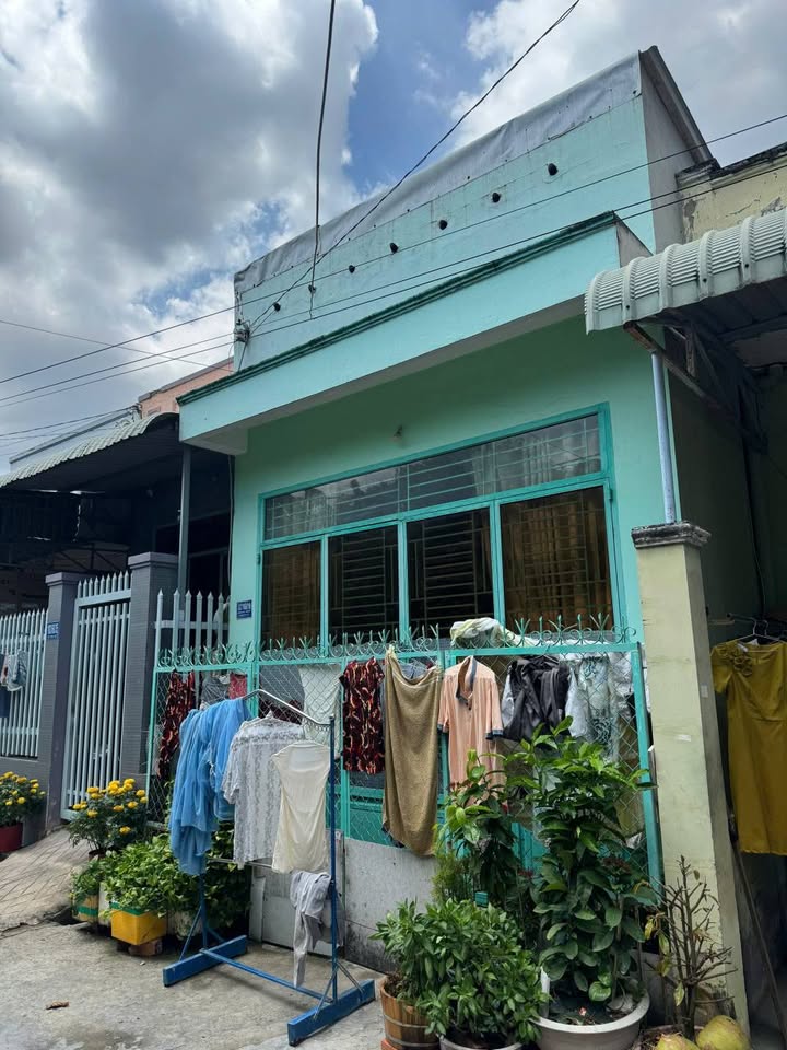 Bán nhà cấp 4 Hẻm 127 Võ Văn Kiệt, Cần Thơ - 60m² Thổ Cư, Giá 1 Tỷ