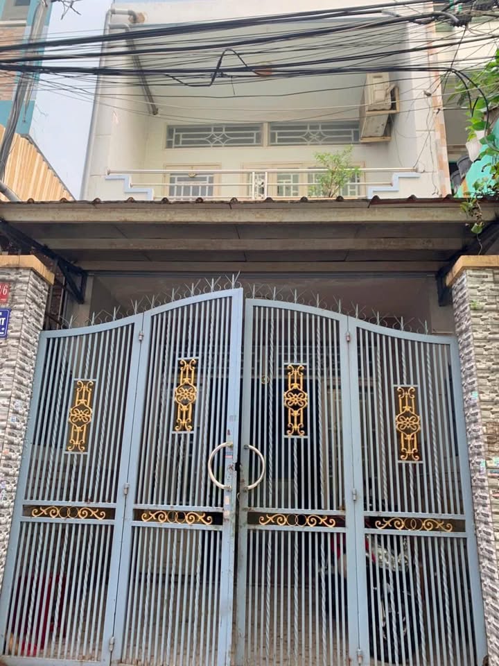 Nhà Nguyên Căn Tô Hiệu Tân Phú 72m² - Giá 10 Triệu/Tháng - Sẵn Sàng Ở Ngay