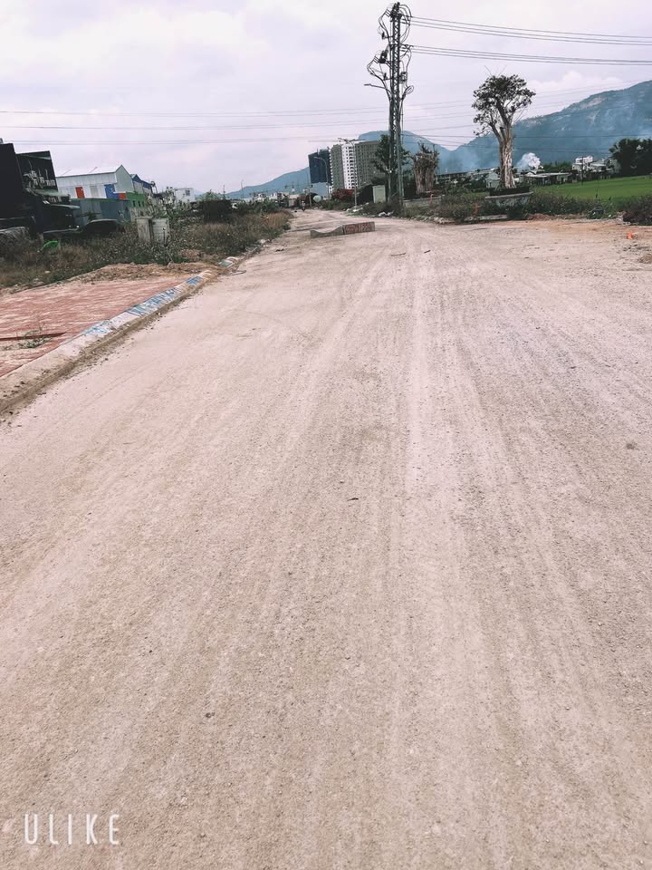 Đất nền Phường Long Vân, Quy Nhơn 100m² - Sổ đỏ chính chủ!