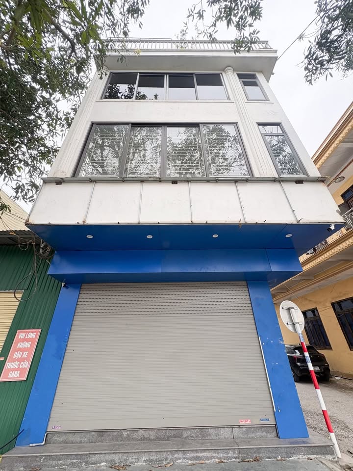 Nhà phố 4 tầng Ngã 3 Quán Bàu, TP Vinh 400m² - Mặt tiền kinh doanh đắc địa!