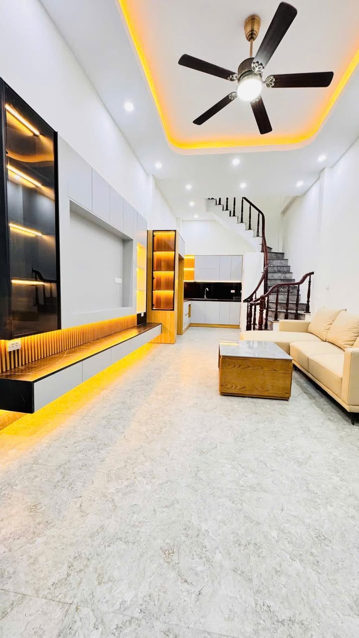 Nhà Khương Trung 40m² 5 tầng - Ngõ rộng, giá tốt