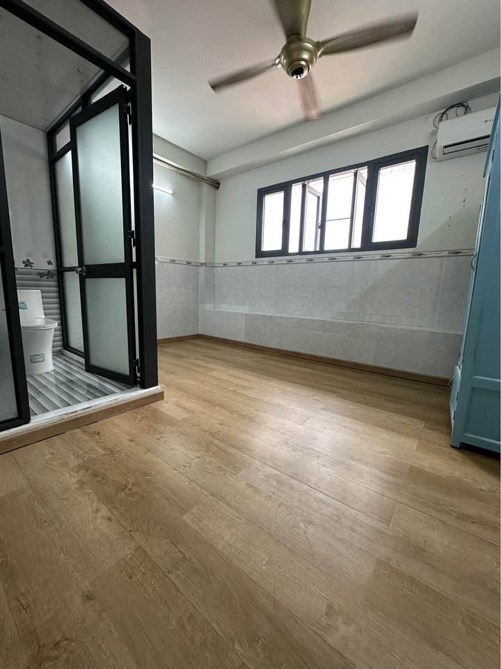 Phòng trọ Q.8 20m² giá 3.2 triệu - Sẵn sàng ở ngay