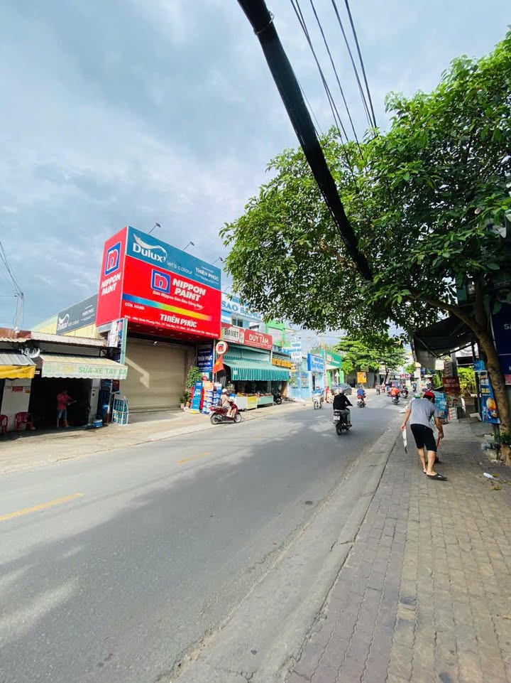 Nhà mặt tiền Đình Phong Phú 22m² 1.55 tỷ - Chính chủ