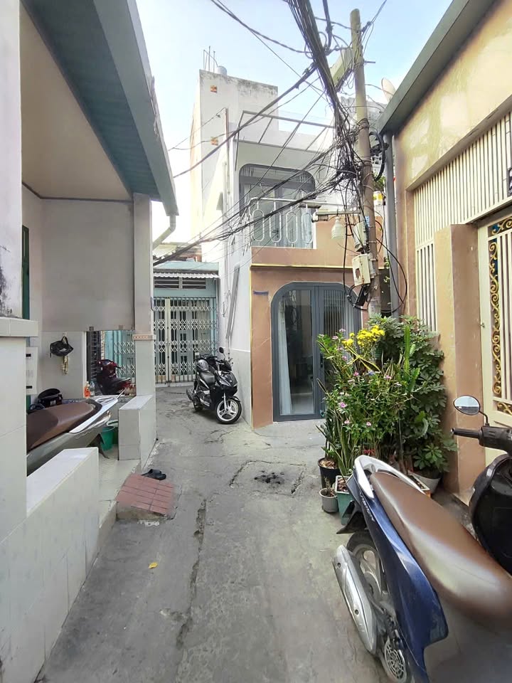 Nhà 73m² Nguyễn Văn Đậu, Phú Nhuận - Giá 5.5 Tỷ, Hẻm Thông Kinh Doanh