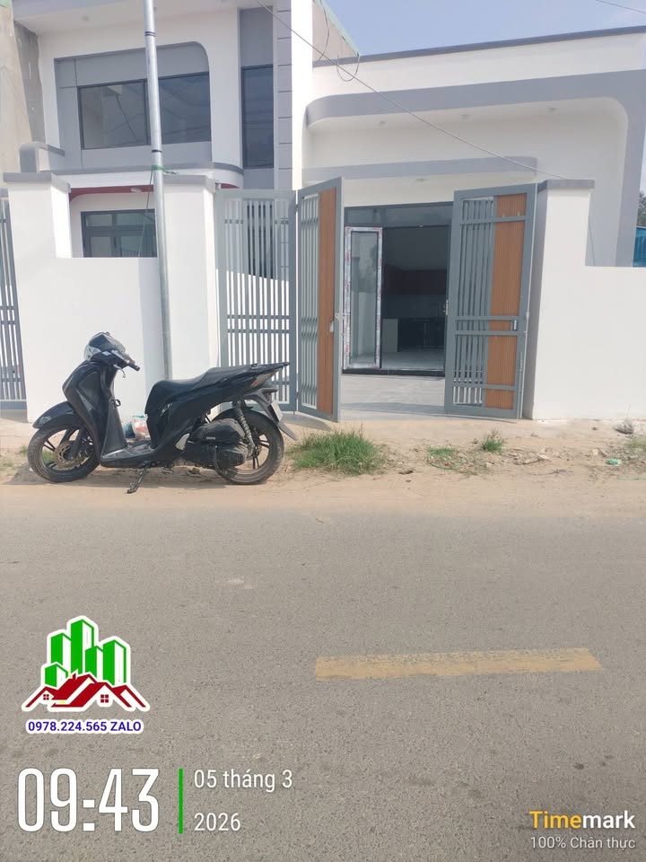 Nhà Mặt Tiền Đường Nhựa 100m² Sổ Riêng Giá 1.5 Tỷ - Xã Bình Minh, Đồng Nai