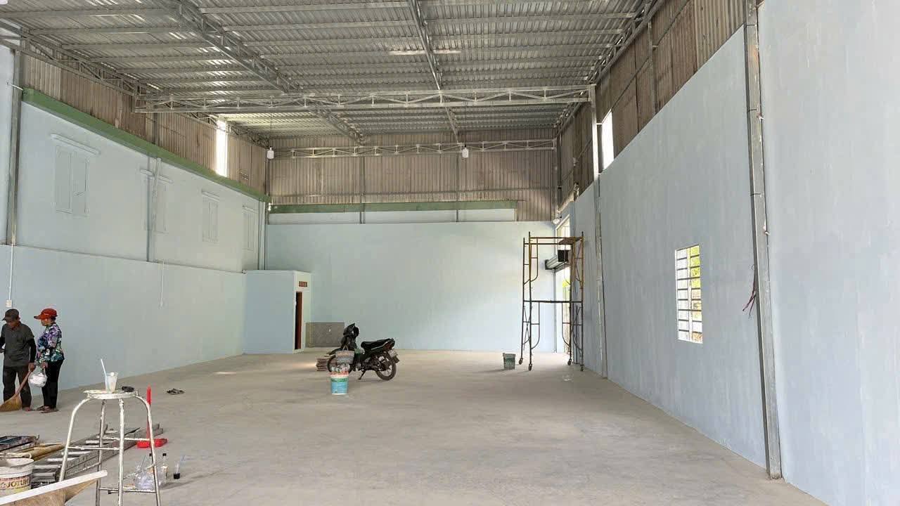Kho xưởng An Phú Đông Q12 170m² giá 20 triệu - Hoạt động ngay!