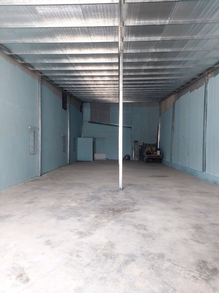 Kho xưởng KCN Tân Bình 220m² - Container thoải, hoạt động ngay!