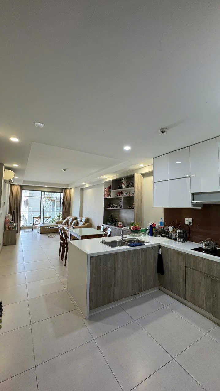 Cho Thuê Căn Hộ Gold View Quận 4 - 92m² - Nội Thất Đủ Sẵn Sàng