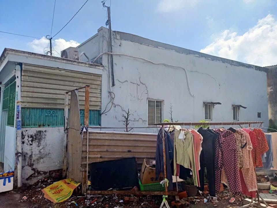 Nhà Hóc Môn 56m² Sổ Hồng Riêng - Giá 2.55 Tỷ Chính Chủ