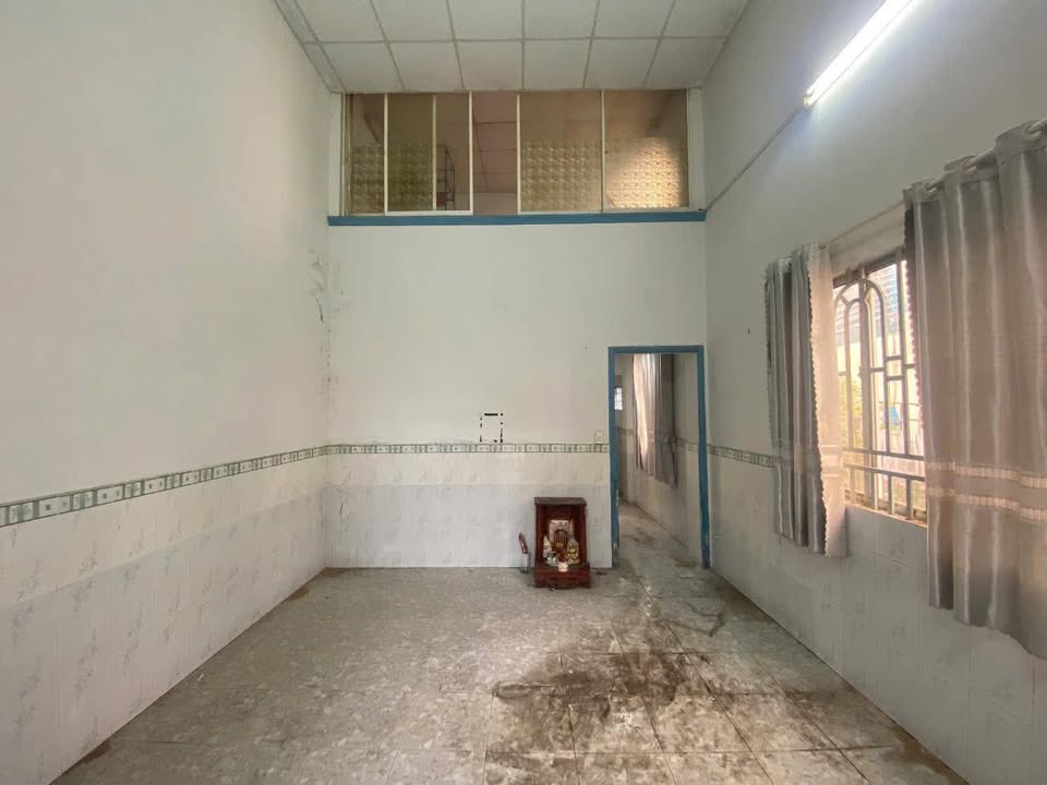 Nhà Hẻm Xe Hơi Hóc Môn 56m² SHR - 3PN Giá 2.4 Tỷ