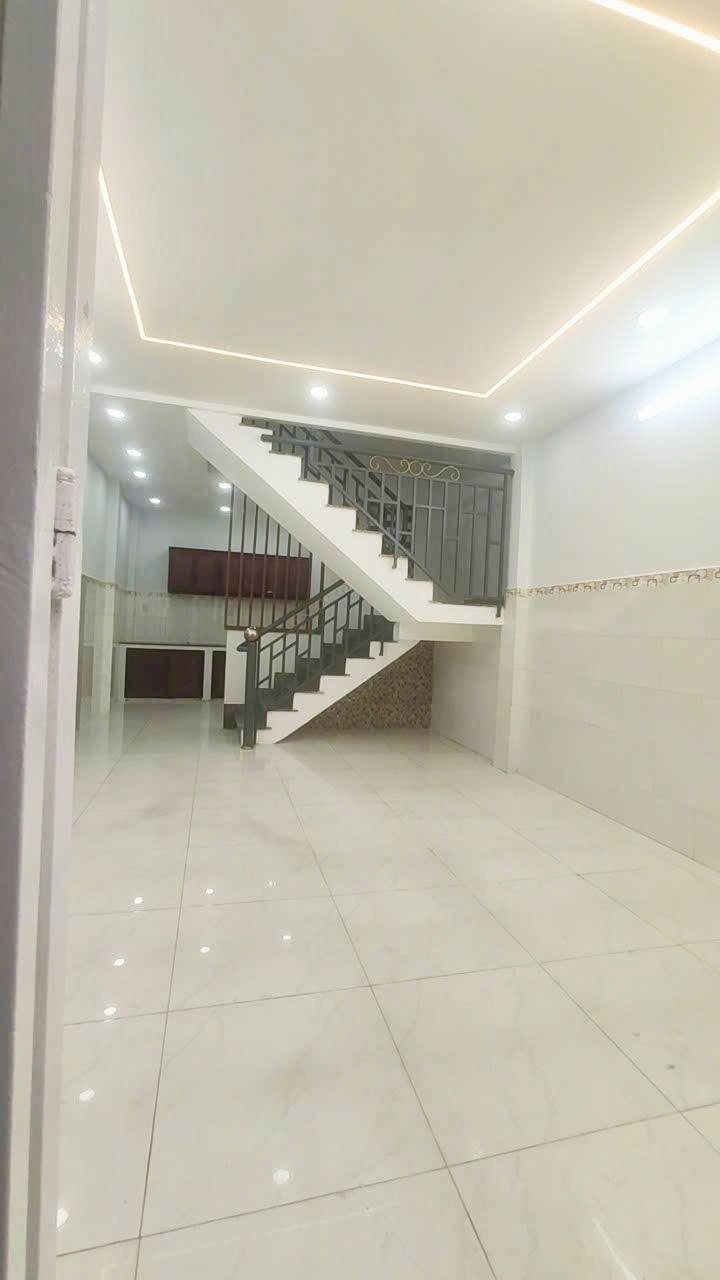 Nhà hẻm xe hơi Lê Thúc Hoạch, Bình Tân - 36m² - 4.39 Tỷ