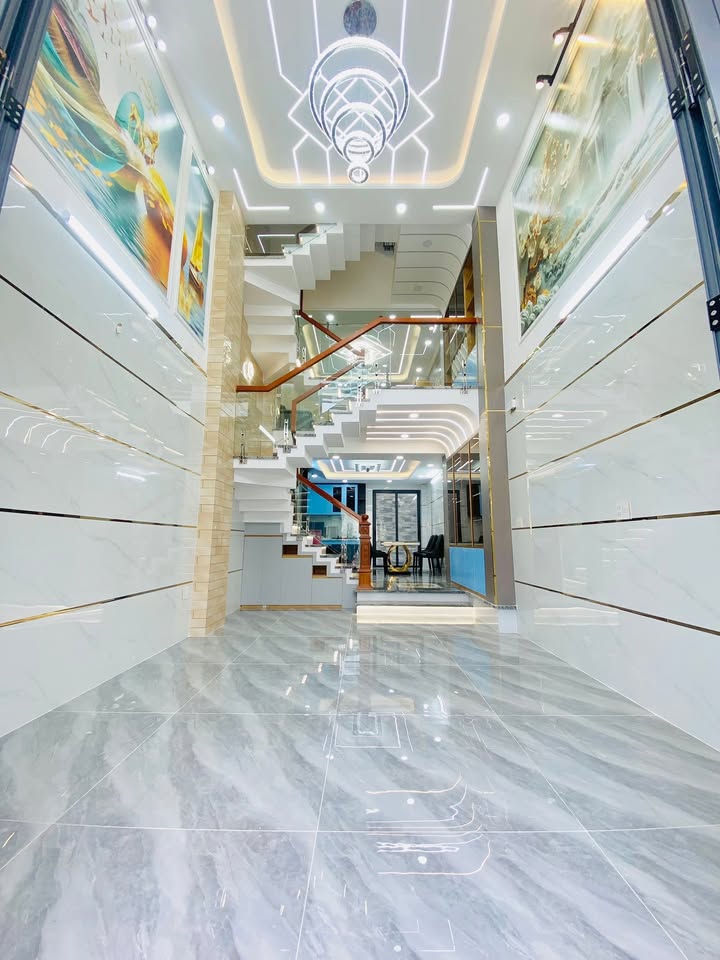 Nhà Riêng Quận Bình Tân 64m² - Hẻm ô tô, Full nội thất, Giá 7.5 tỷ!