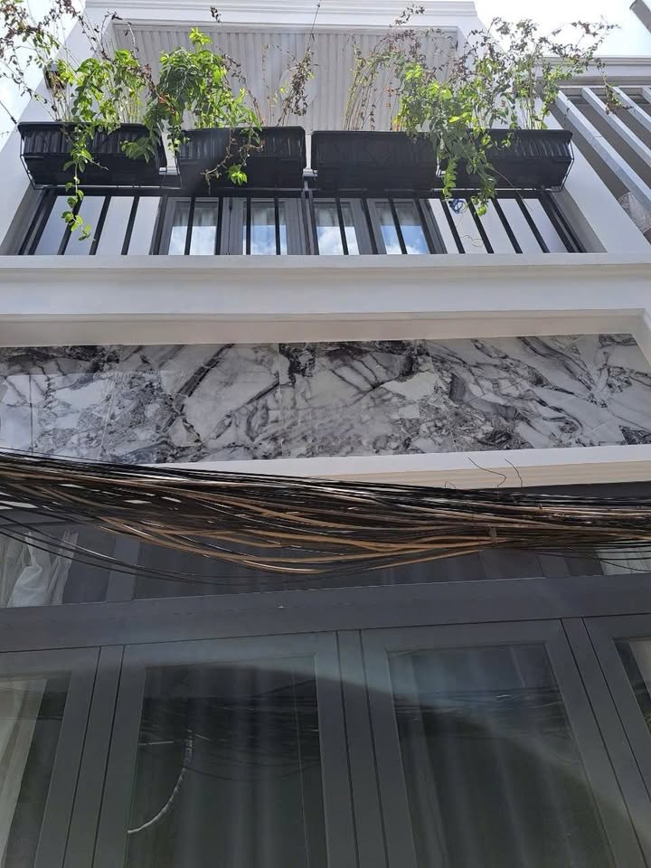 Nhà Nguyễn Đình Chiểu P4 Phú Nhuận 27m² - Sẵn sàng ở ngay!