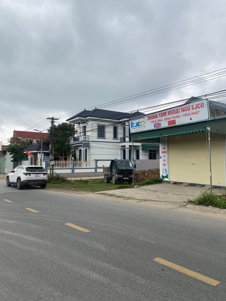 Đất nền Quảng Lưu, Quảng Xương 200m² giá 2 tỷ - Tiềm năng tăng giá!