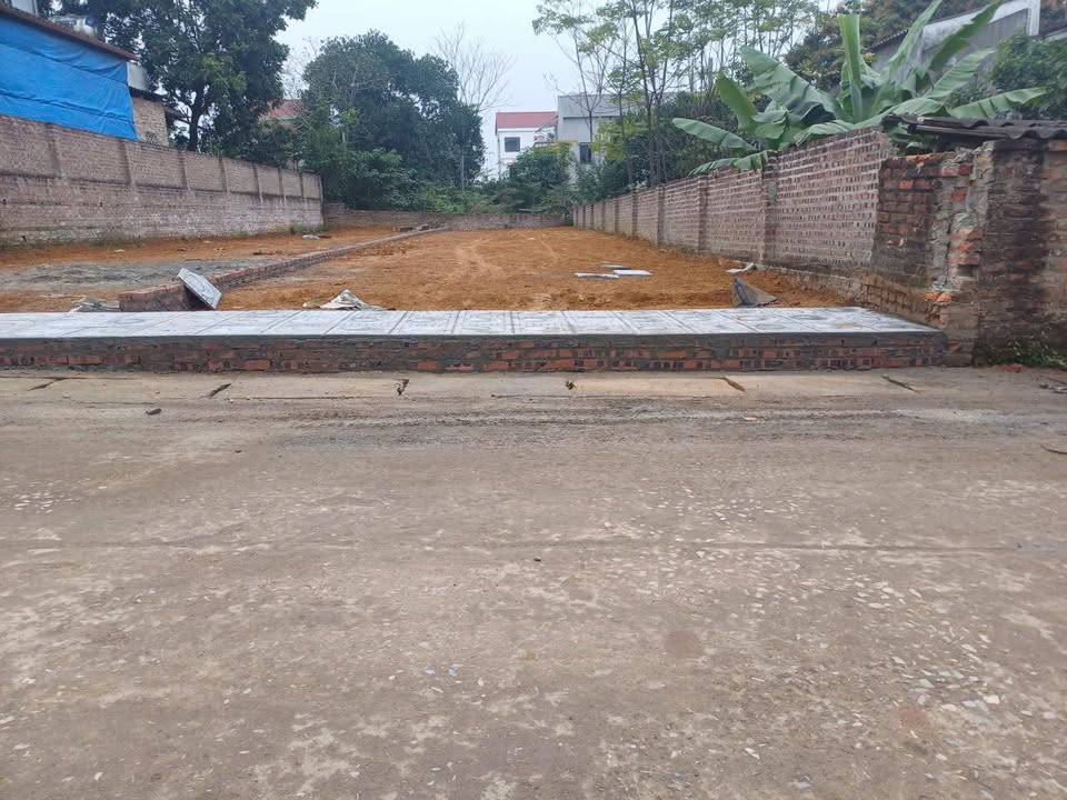 Đất nền Phú Cát Quốc Oai 200m² - Sổ đỏ chính chủ, ô tô vào tận đất!