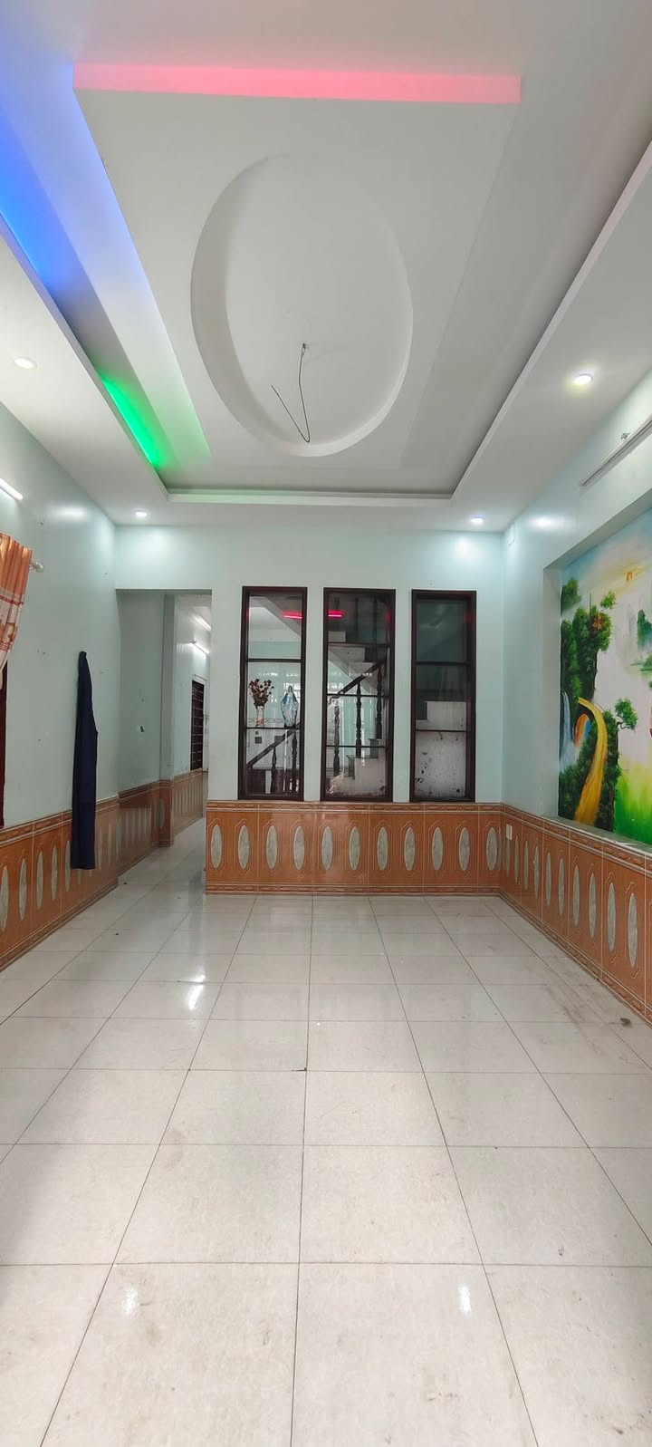 Cho thuê nhà 3 tầng KDC Đại Quang, Dĩ An - 4PN, 80m², 6.5 triệu/tháng