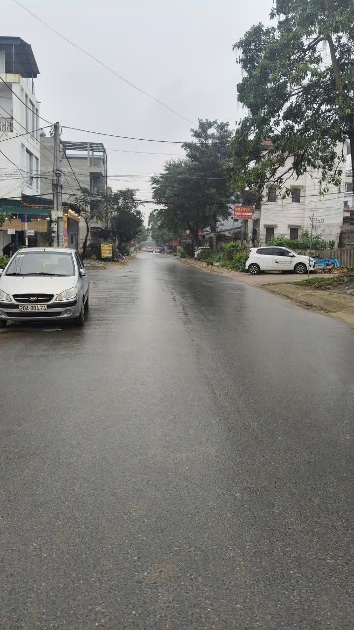 Đất nền Việt Phượng, Phổ Yên 100m² - Giá chỉ 3 tỷ, Lô góc nở hậu