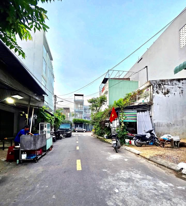 Nhà Mặt Tiền Quy Nhơn 70m² giá 4 tỷ - Vị trí đẹp