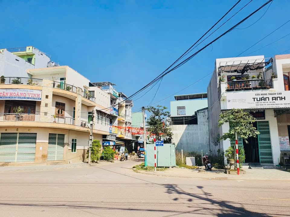 Đất nền góc mặt tiền Trần Quốc Hoàn, Quy Nhơn - 91m² - 4 tỷ