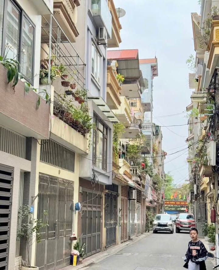 Nhà riêng Phương Canh 45m² Hơn 11 tỷ - Ô tô vào tận nhà!