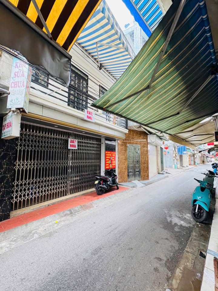 Nhà mặt tiền Đường Chợ Cột Đèn An Dương 5.48 tỷ - Mặt tiền kinh doanh đắc địa!