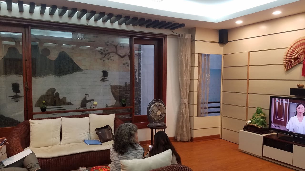 Bán Nhà Hoàng Mai 40m² x 5 Tầng - Ngõ Thông, Ô Tô Vào Nhà, Kinh Doanh Đỉnh Cao