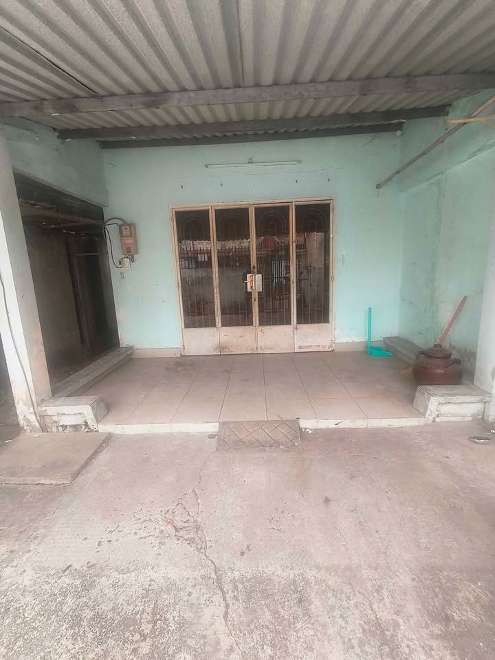 Nhà riêng Lê Văn Khương 90m² 5.2 tỷ - Sẵn sàng ở