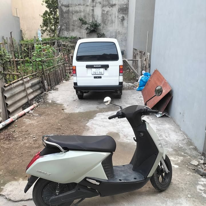 Nhà riêng Thạch Bàn, Long Biên 33m² giá 6.6 tỷ - Ô tô vào tận nhà!