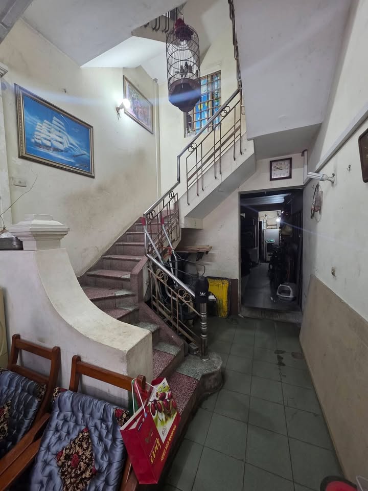 Nhà Mặt Phố Nguyễn Khuyến, Đống Đa 78m² 5 Tầng - Kinh Doanh Sầm Uất, Giá 46 Tỷ