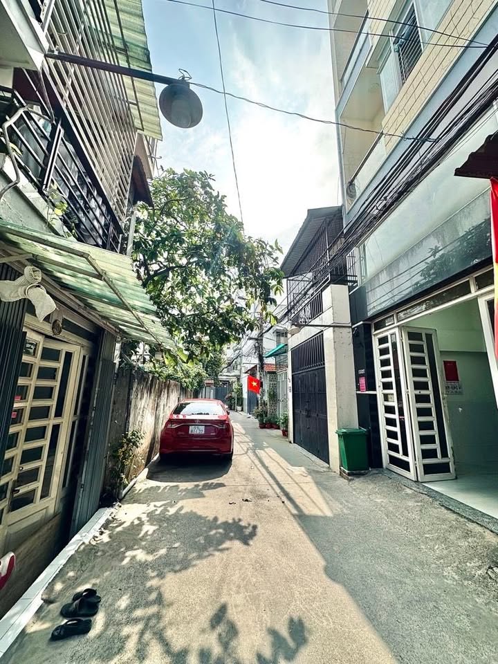 Nhà Phố Nguyễn Tư Giản Gò Vấp 50m² - 4 Tầng Nở Hậu - Xe Hơi Đỗ Cửa