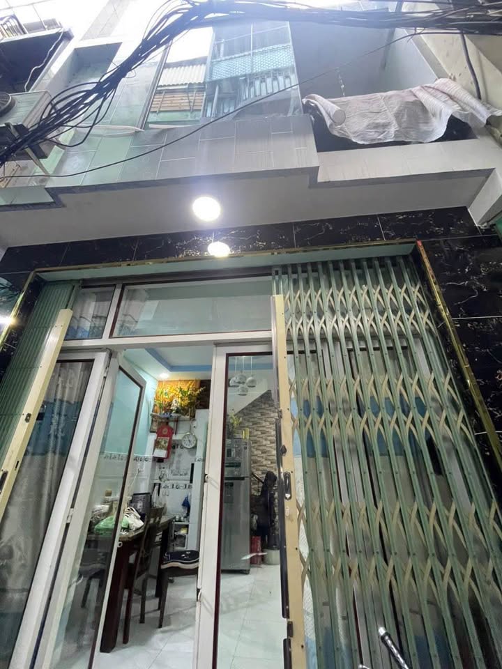 Nhà Nguyên Căn Cao Thắng, Phú Nhuận 10 triệu - Ô tô Vào Tận Nhà!