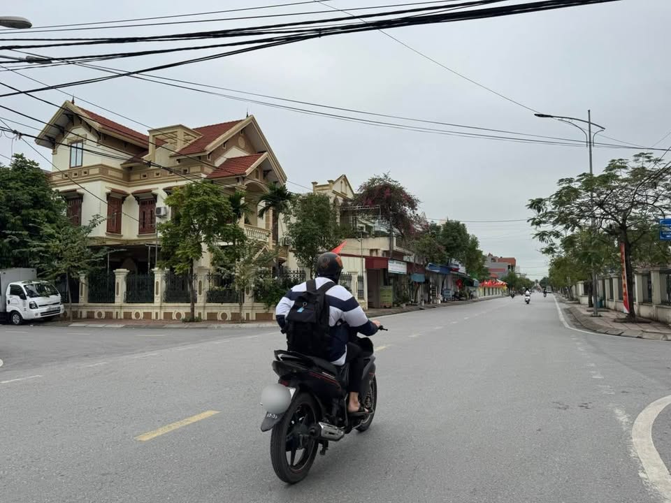 Mặt Đường Cách Hạ 55m² - Kinh Doanh Sầm Uất, Giá 1.7 Tỷ