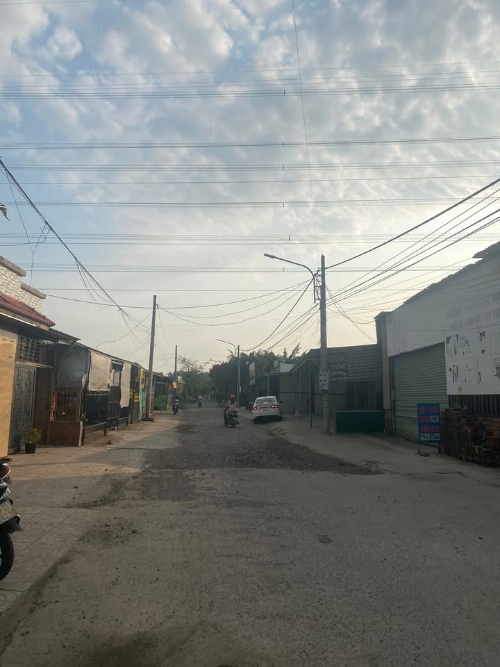 Nhà Phố Phước Long B, TP. Thủ Đức - 100m² Sổ Hồng Chính Chủ, Gần Chợ & Trường Học