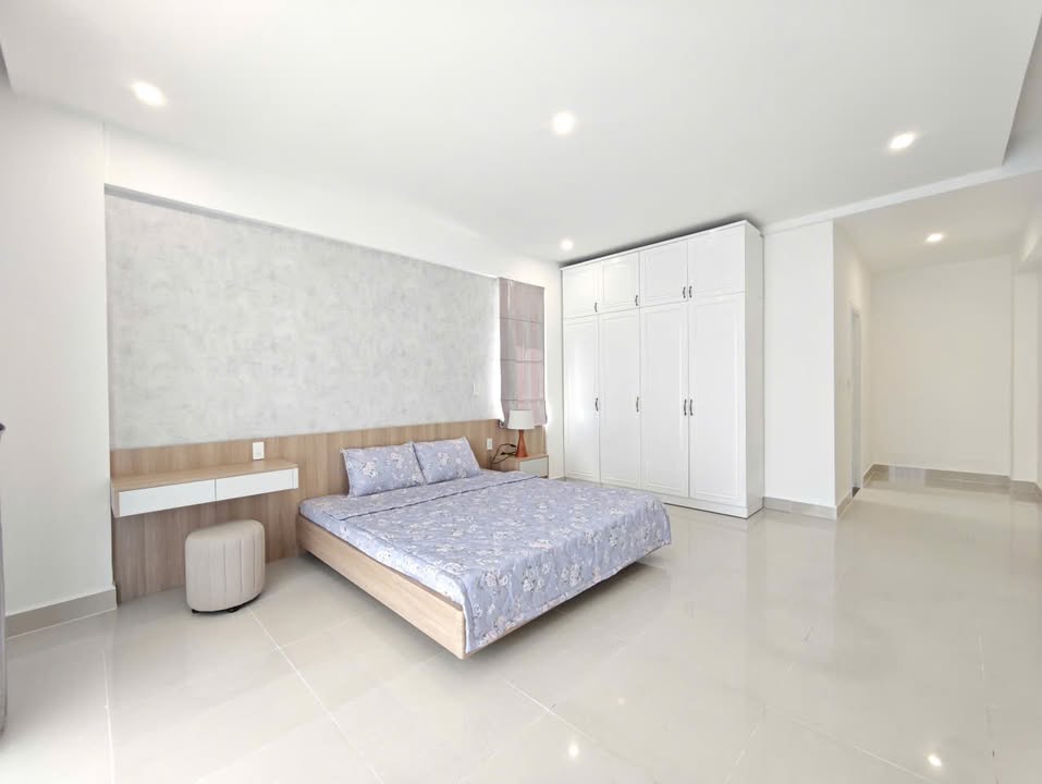 Căn hộ Riverside Phú Mỹ Hưng Q7 222m² - Căn góc, full nội thất!