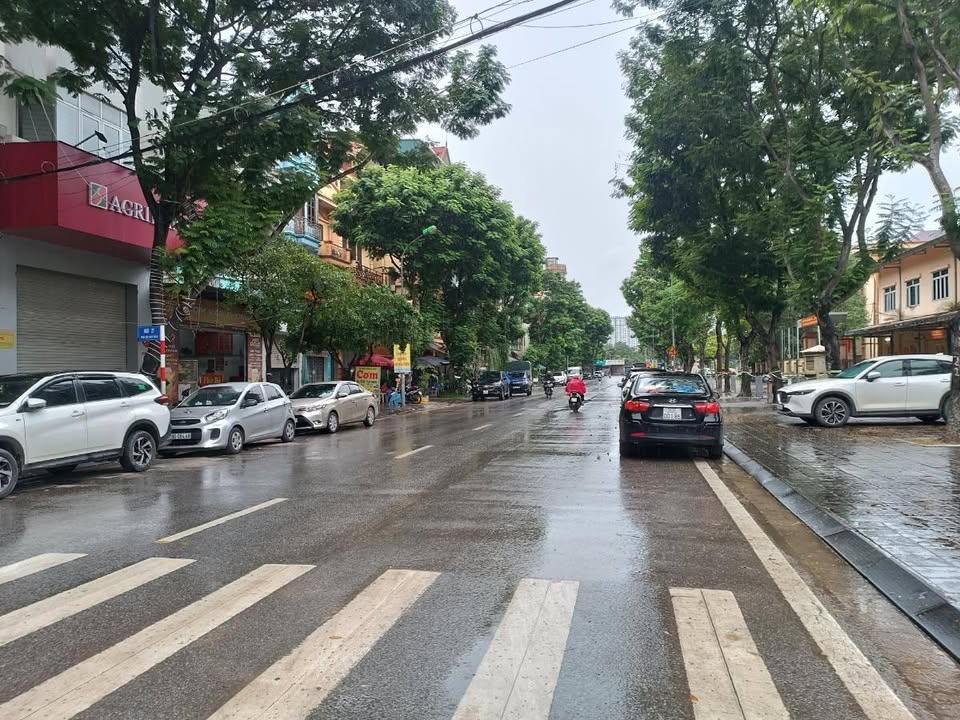 Đất Vàng Bùi Huy Bích 400m² - Mặt Tiền 17m, Sẵn Sàng Xây Tòa Văn Phòng