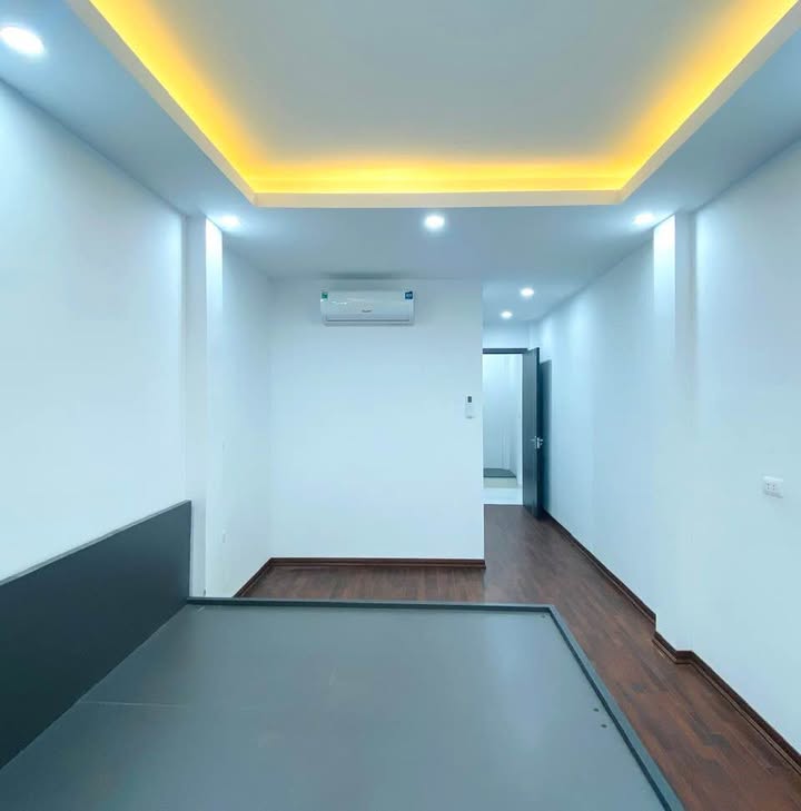 Nhà Quang Trung Hà Đông 35m² 4T 5 Tỷ - Sổ Đỏ Sẵn Sàng