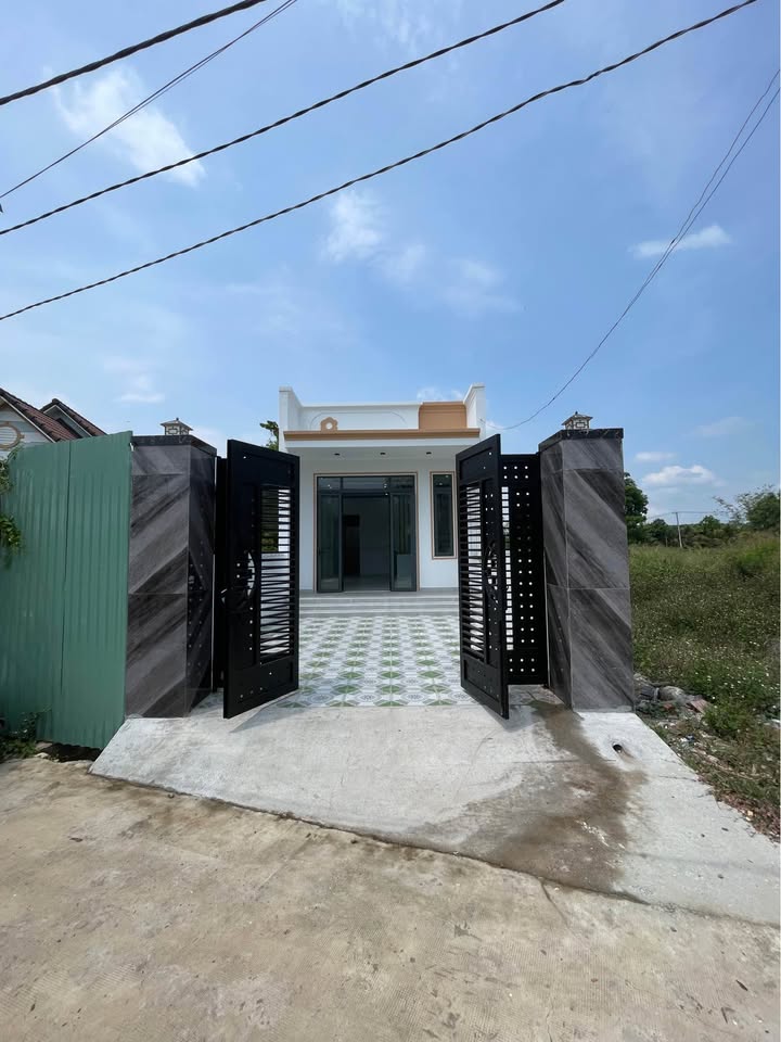 Nhà C4 Sông Trầu Trảng Bom 115m² - Ô tô vào tận nhà, giá tốt hiếm có!