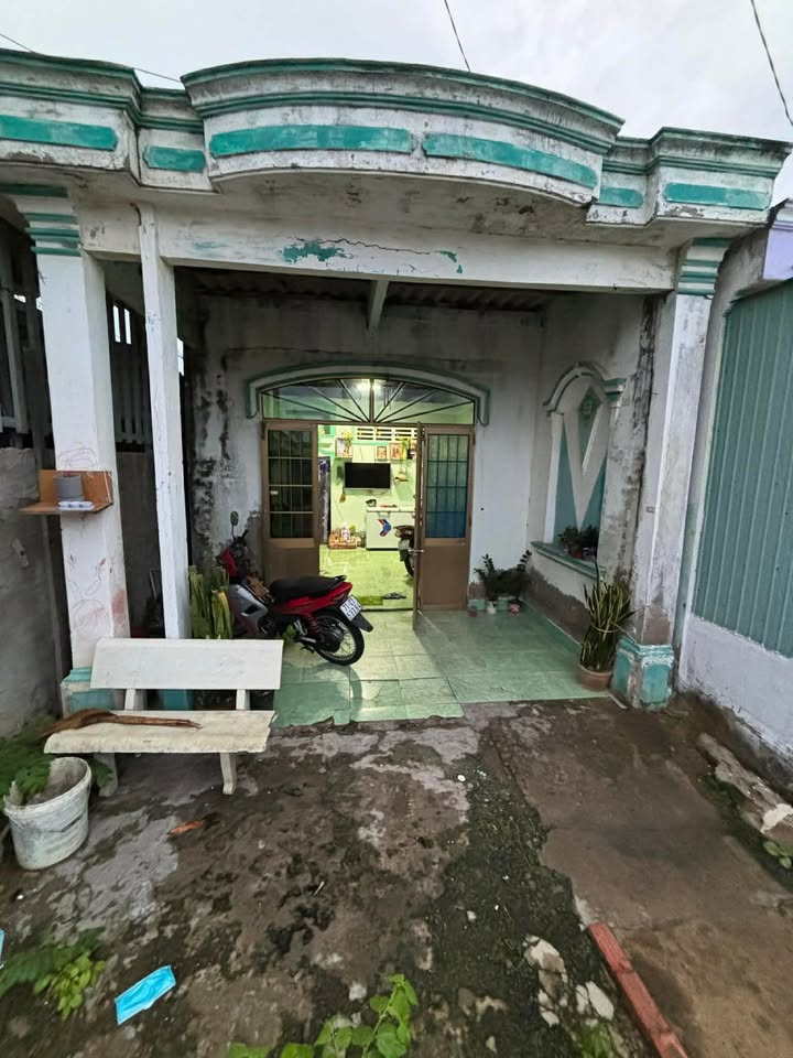 Bán gấp nhà cấp 4, 112m² mặt tiền đường lớn H. Cần Giờ - Giá 2 tỷ