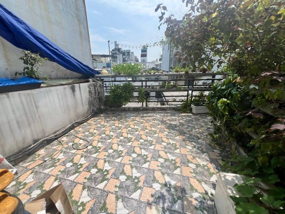 Nhà 3 Tầng Tô Hiến Thành, Quận 10 - 28m² - Chỉ 3 Tỷ - Kinh Doanh Đa Ngành